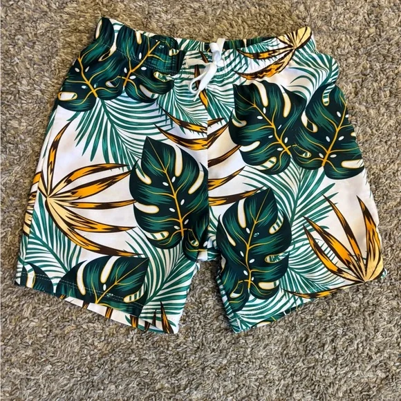 Boys Tropical Swim Set - Black UPF Sun Protection Rash Guard, Patterned Trunks - Picture 5 of 13